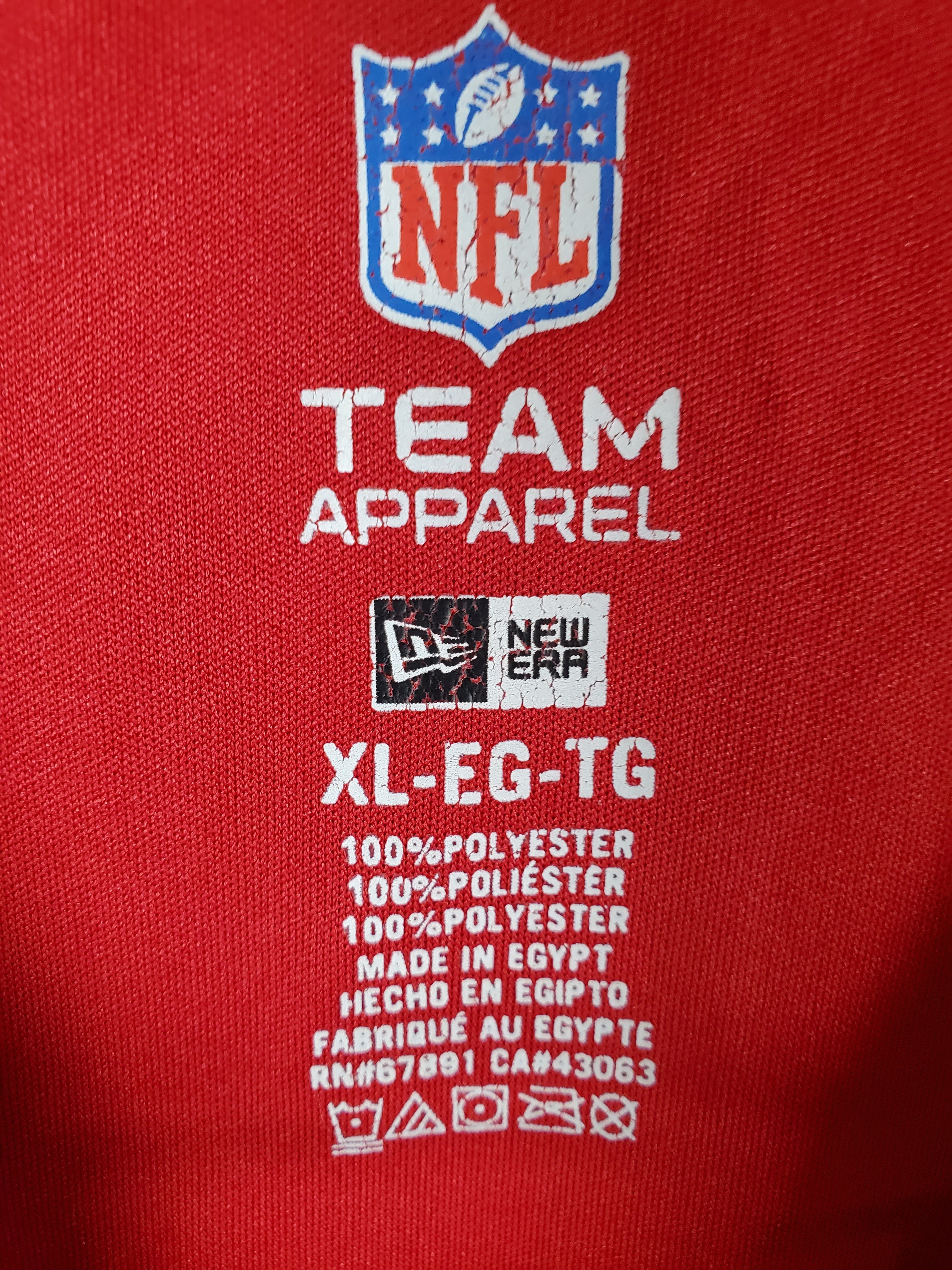 NFL Tampa Bay Buccaneers Red T-Shirt Crew Neck - size XL