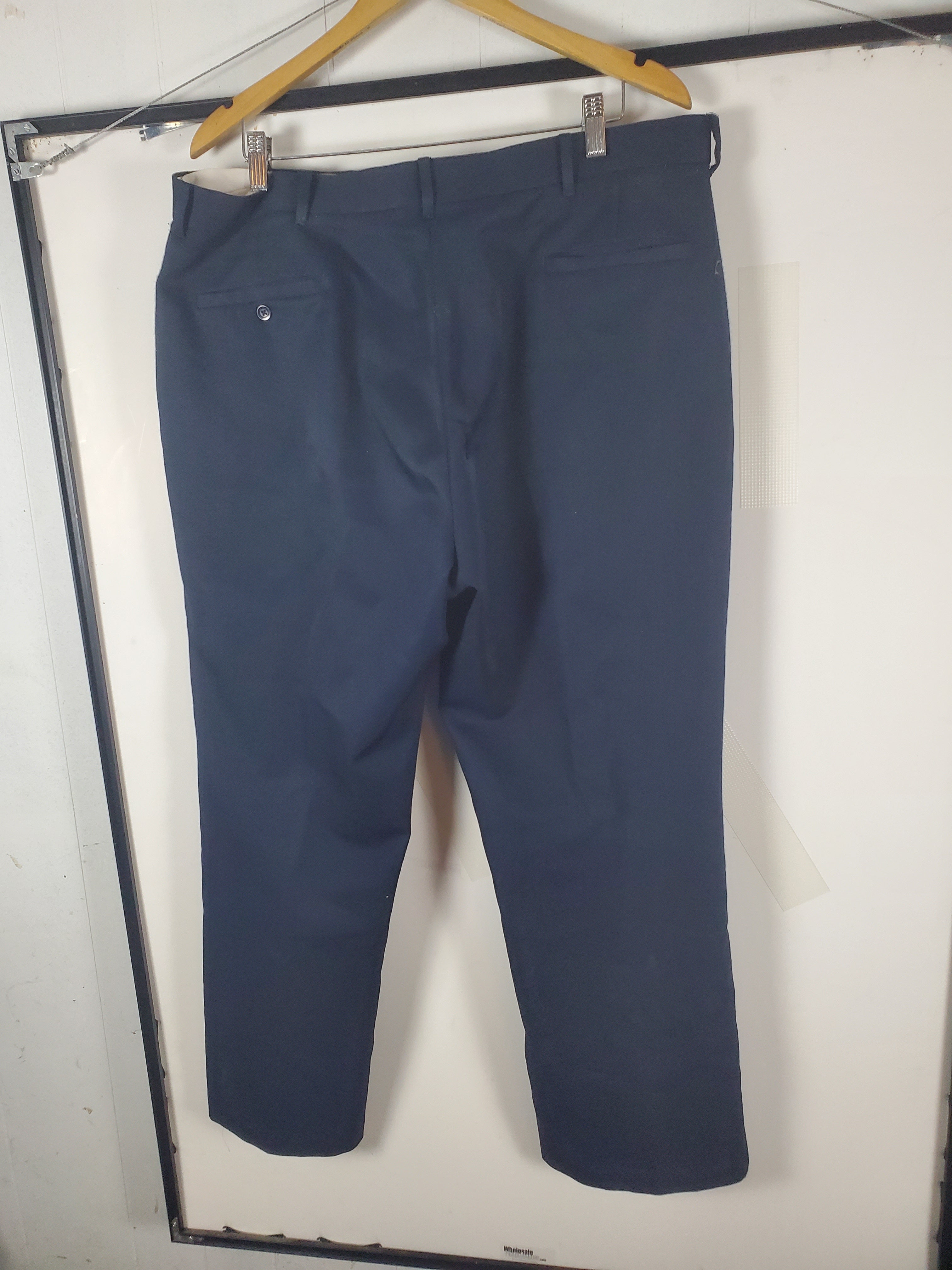 Knightbridge Men's Navy Dress Pants 40 Inch Waist