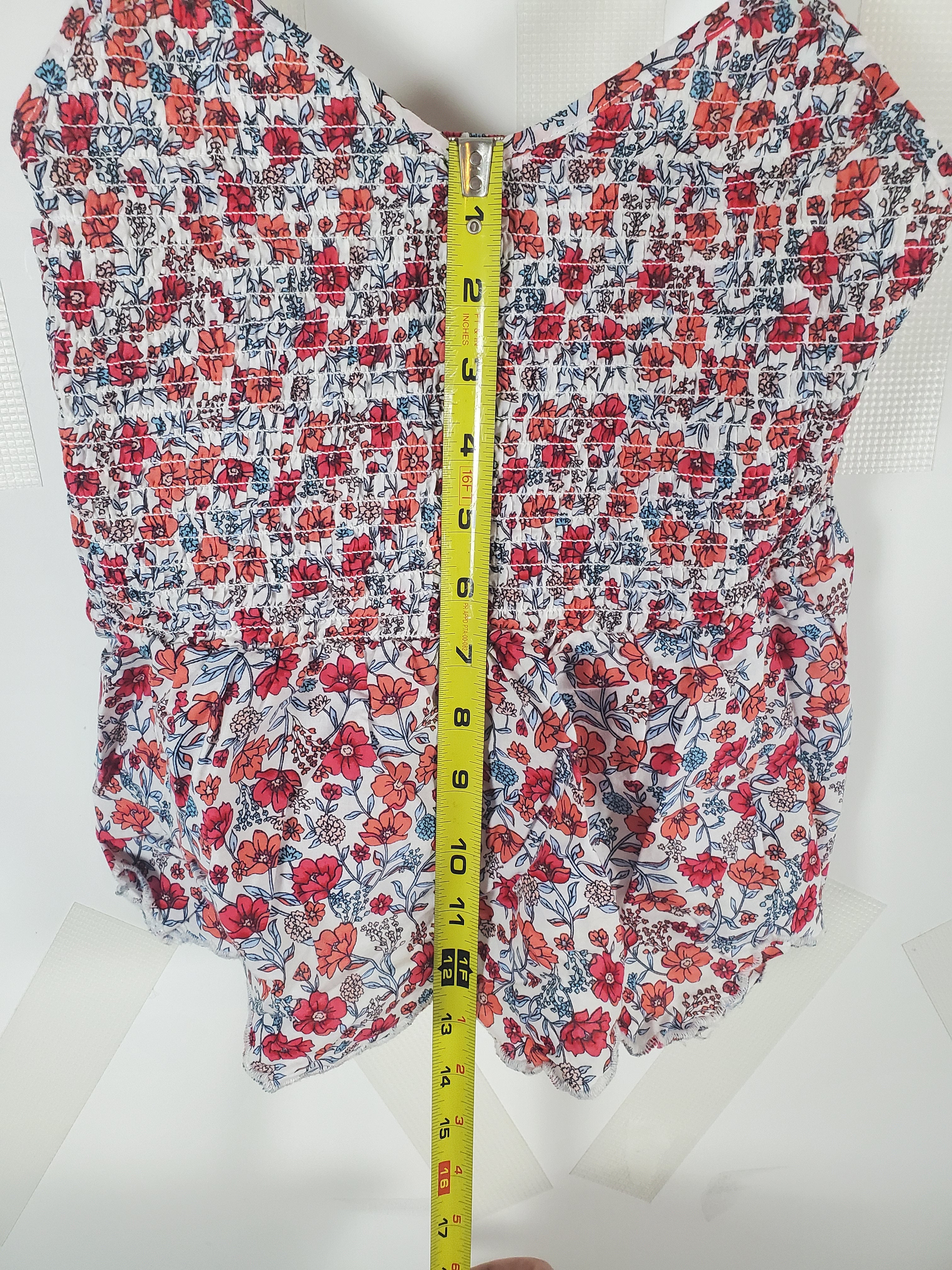 No Boundaries spaghetti strap Floral top size S