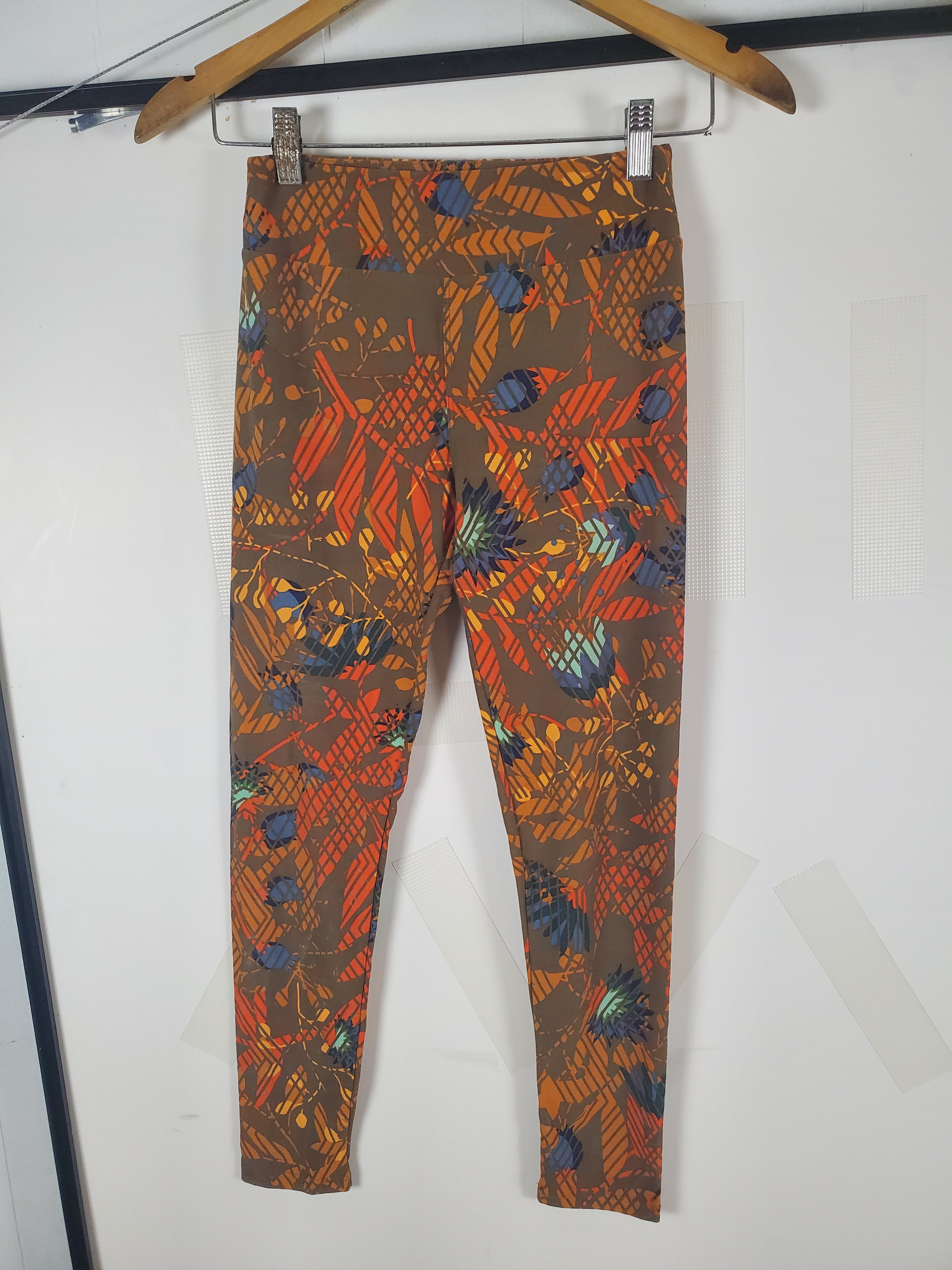 LulaRoe Colorful Patterned Leggings One Size
