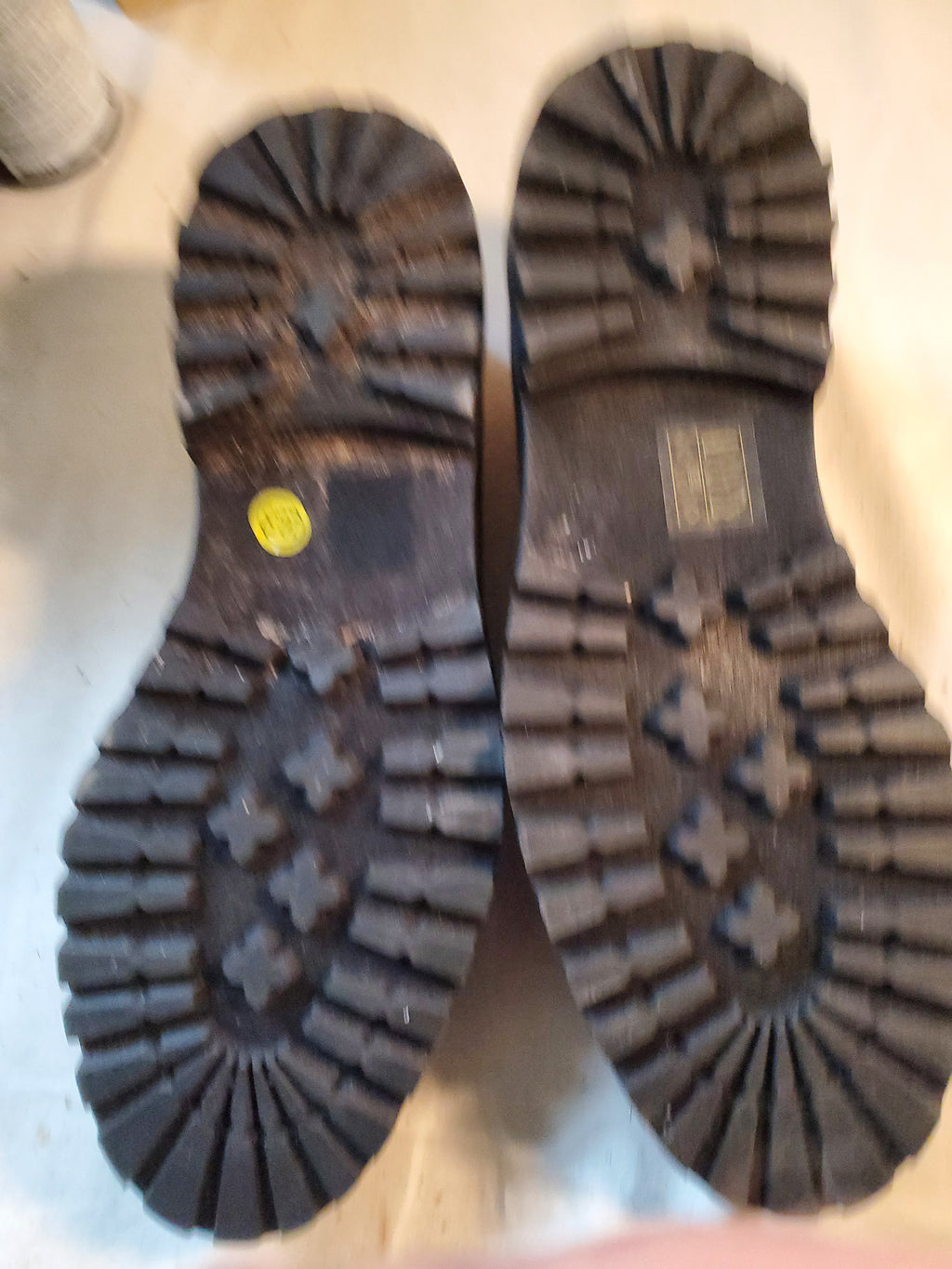 Madden Men's Size 10.5 Black Leather Dress Loafers with Ortholite